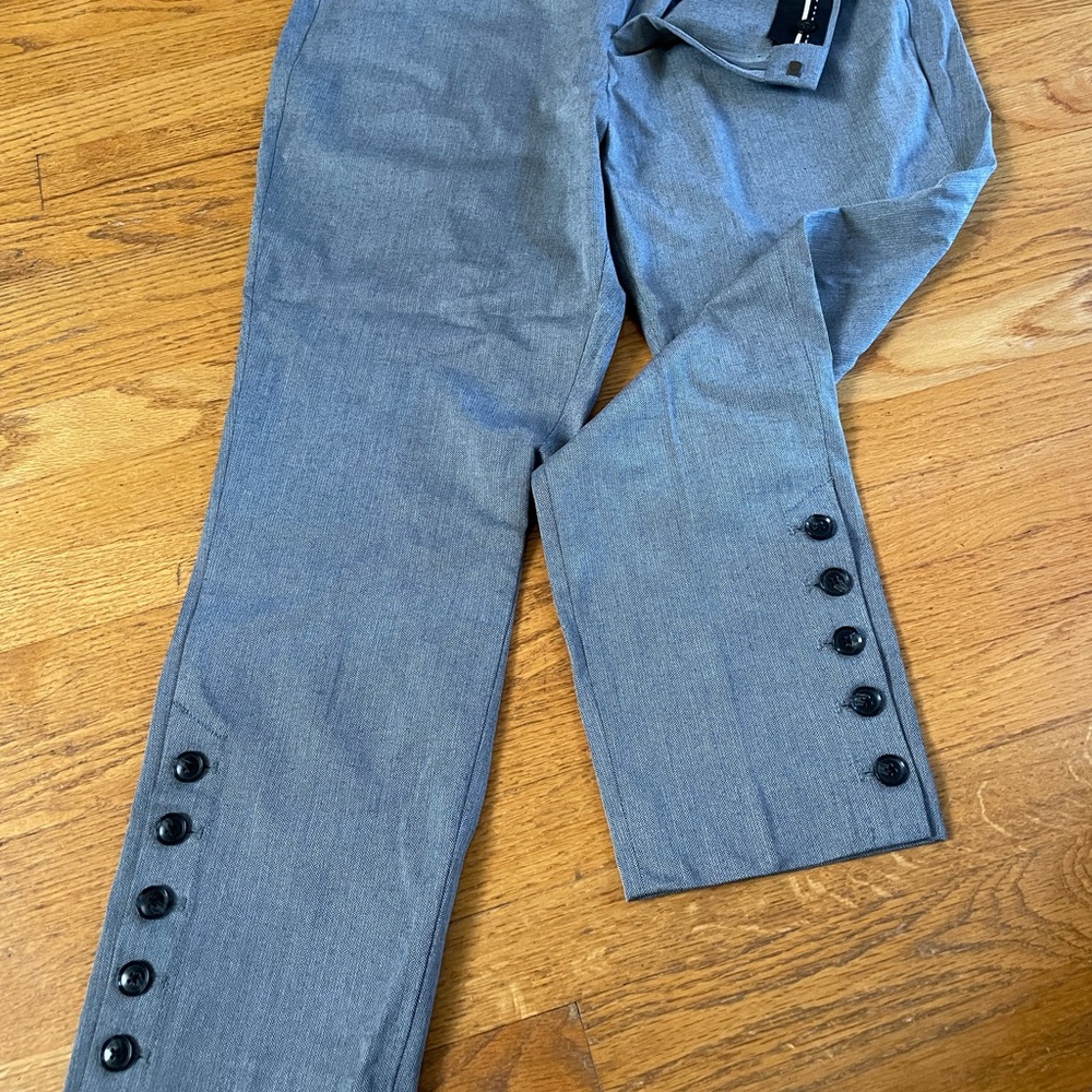 NWT. Banana Republic crop pants.